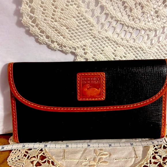 Dooney & Bourke Handbags - Dooney & Bourke Large Wallet 7” x 4”